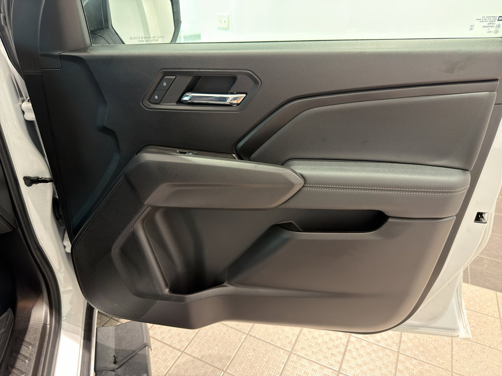 Used 2024 Chevrolet Colorado LT w/ LT Convenience Package II image 26