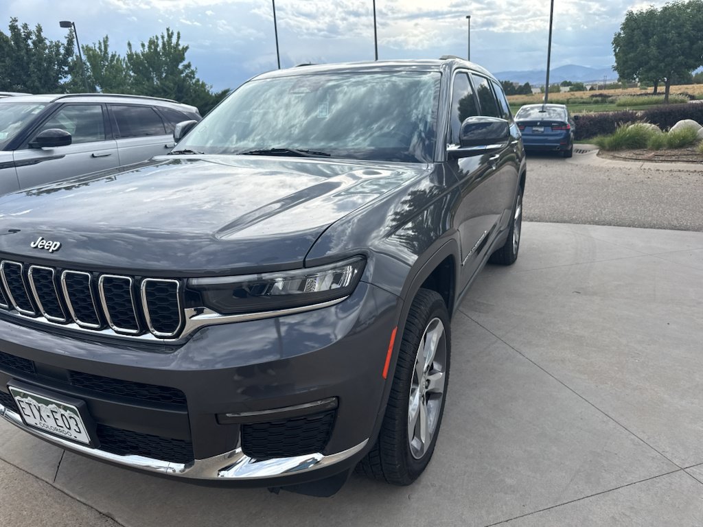 Used 2021 Jeep Grand Cherokee L Limited AWD/4WD image 1
