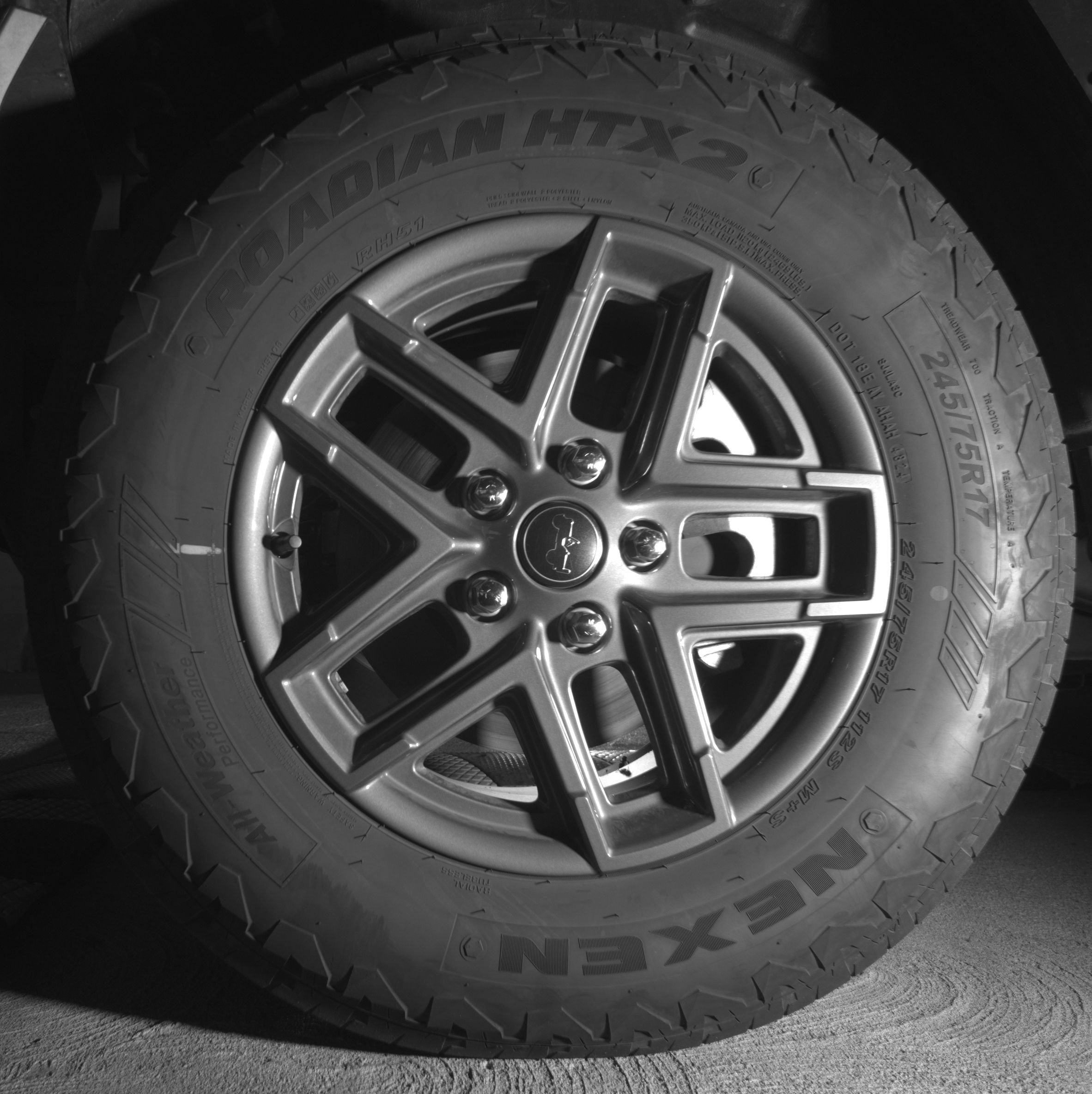 Used 2025 Jeep Wrangler Unlimited Sport AWD/4WD image 12