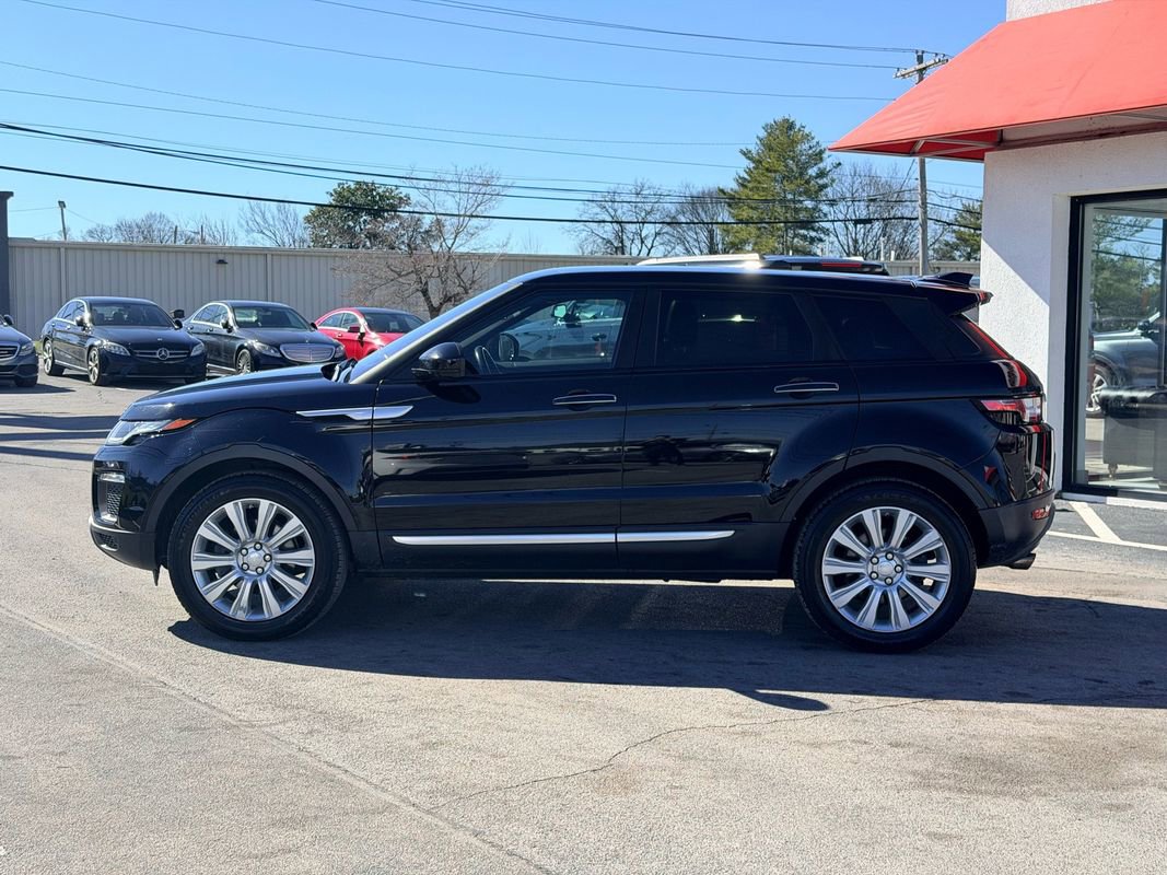 Used 2017 Land Rover Range Rover Evoque HSE AWD/4WD image 3