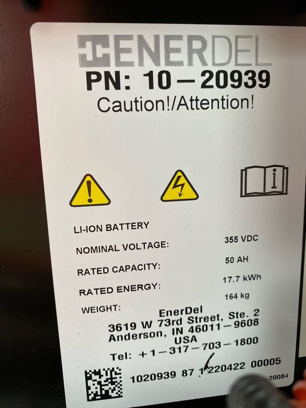 Used 2022 Mercedes-Benz Sprinter 4500 w/ Parking Package image 12