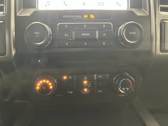 Used 2018 Ford F150 XLT w/ Equipment Group 302A Luxury AWD/4WD image 21