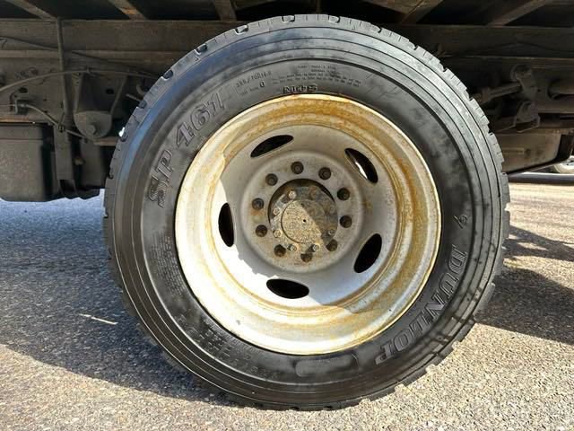 Used 2012 Ford F550 XL w/ Payload Upgrade Pkg image 22