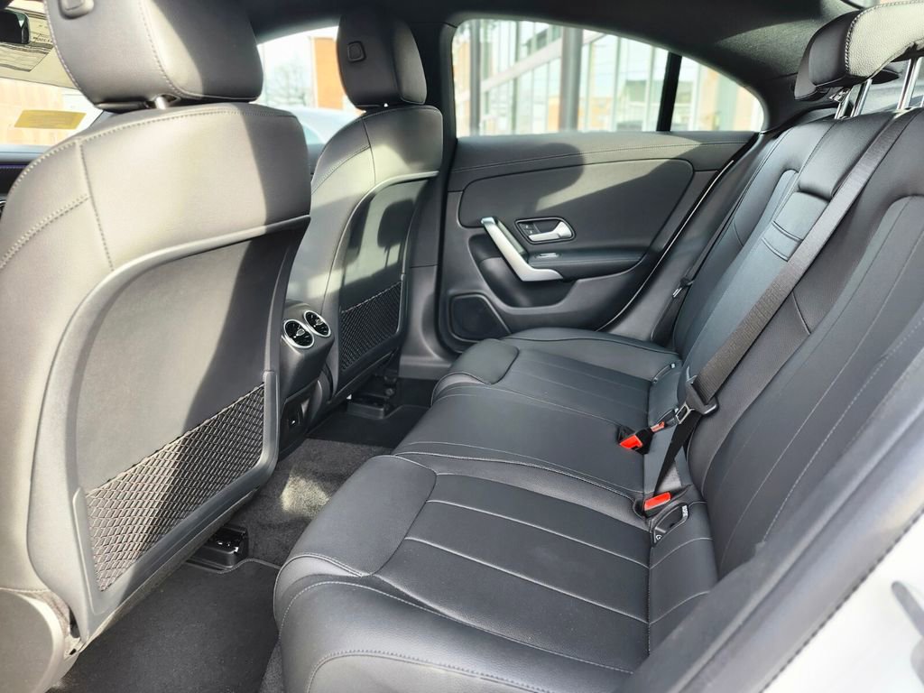 New 2025 Mercedes-Benz CLA 250 4MATIC image 17