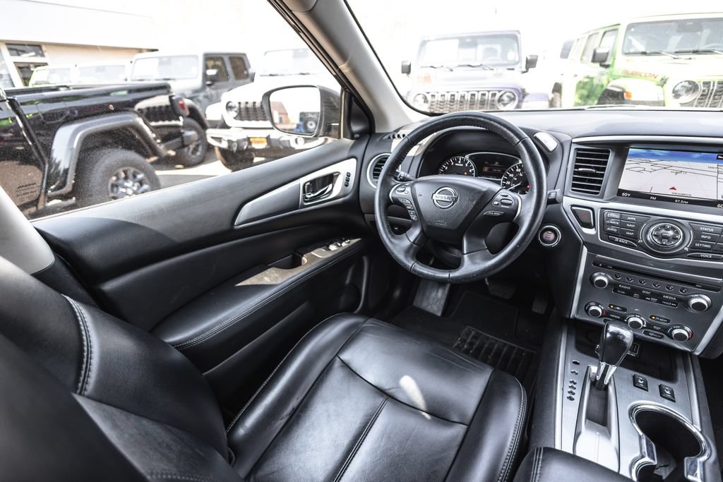 Used 2019 Nissan Pathfinder SL FWD image 20