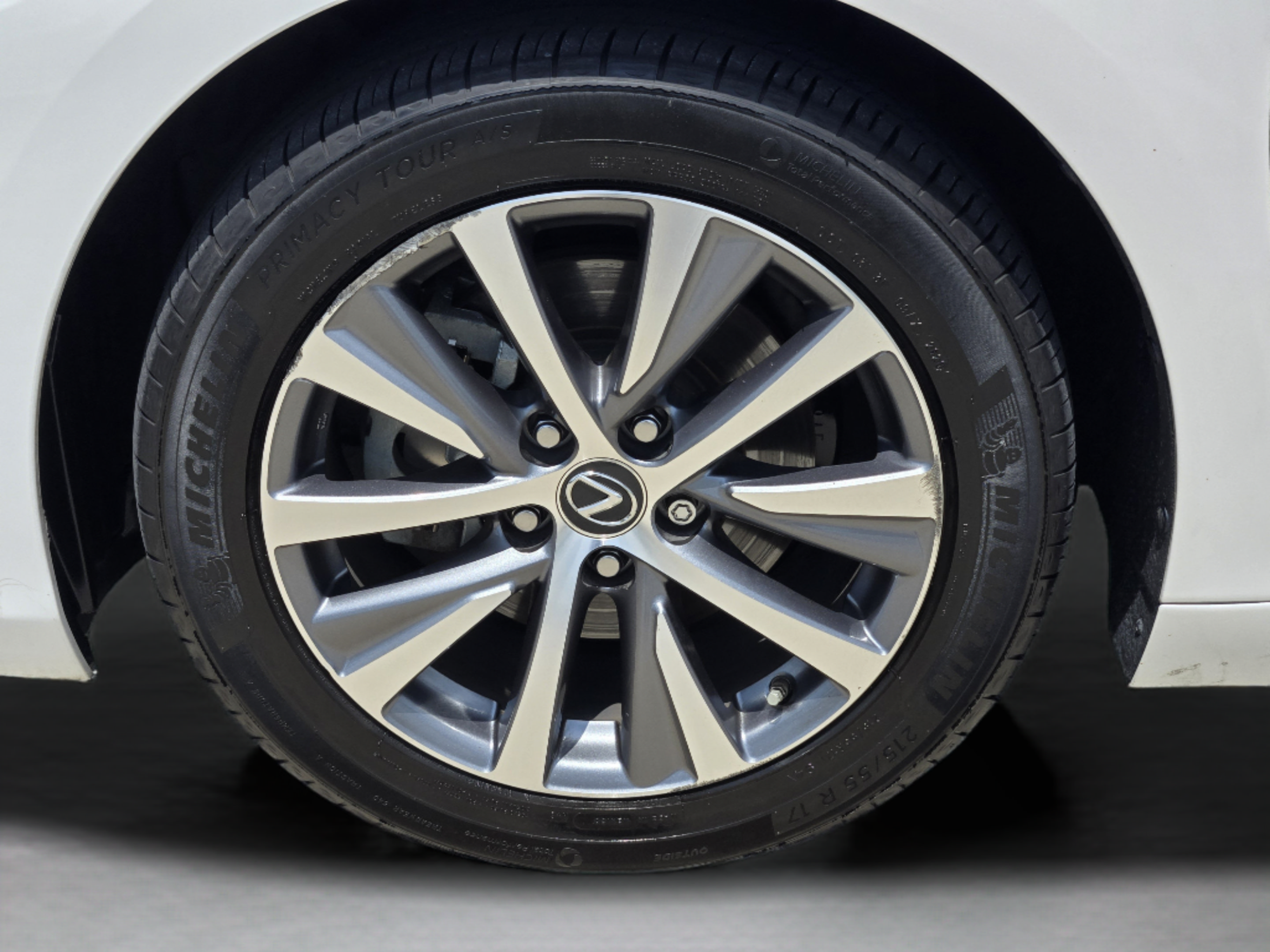 Used 2019 Lexus ES 350 w/ Premium Package FWD image 29