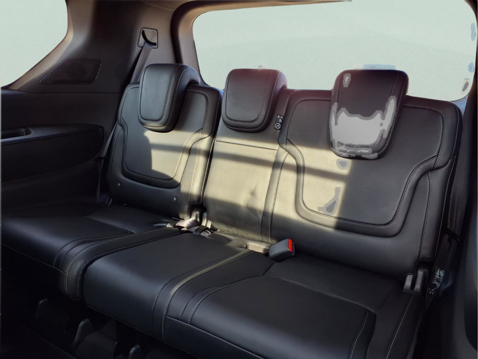 Used 2025 Nissan Armada PRO-4X w/ Pro-4X Premium Package image 12