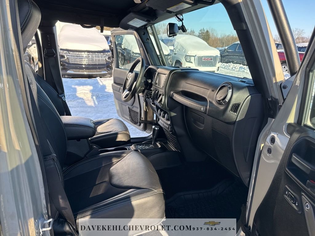 Used 2018 Jeep Wrangler Unlimited Sport image 22