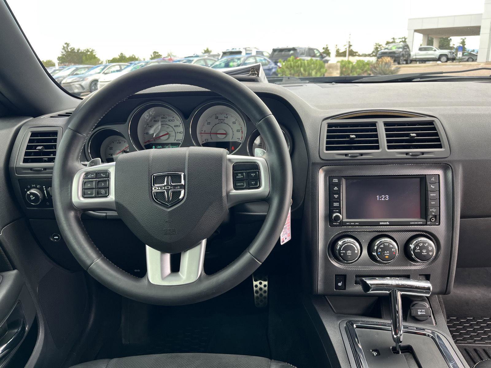 Used 2014 Dodge Challenger R/T image 25