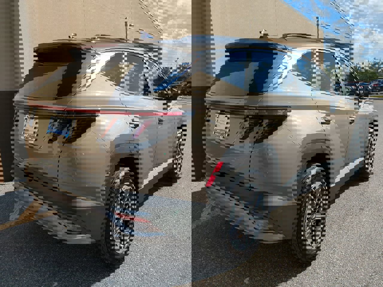 Certified 2025 Hyundai Tucson SEL image 4