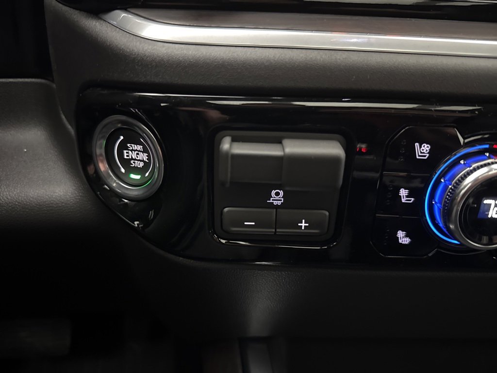 New 2026 GMC Sierra 1500 SLT image 46