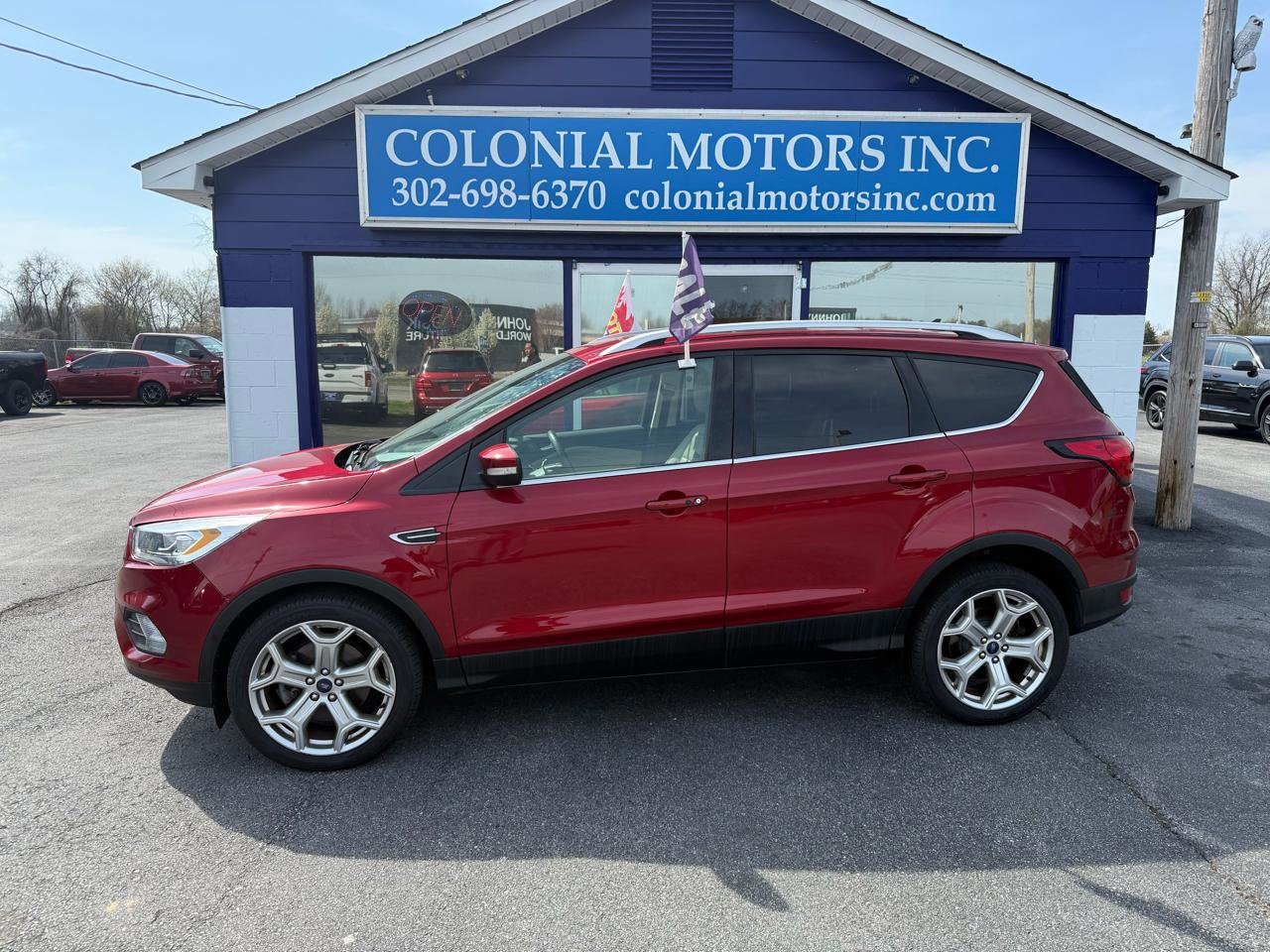 Used 2019 Ford Escape Titanium AWD/4WD image 1