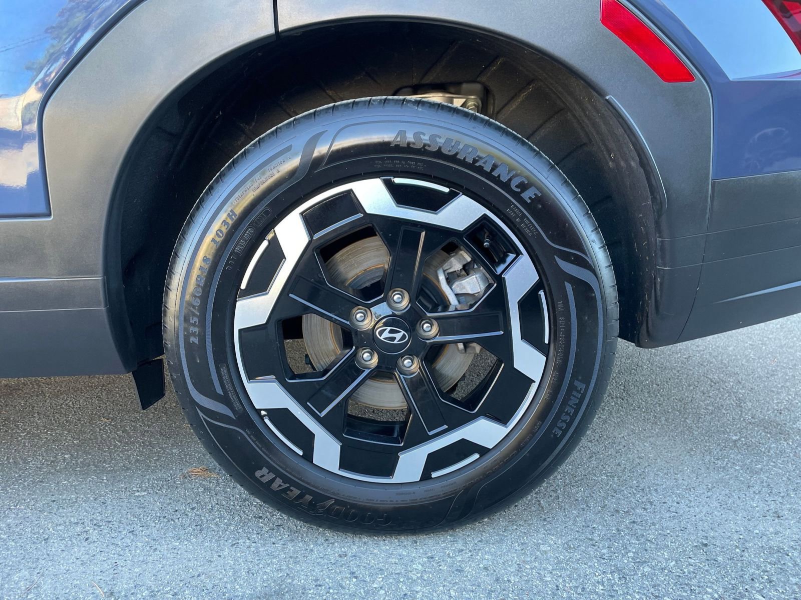 Used 2025 Hyundai Santa Fe SEL image 32