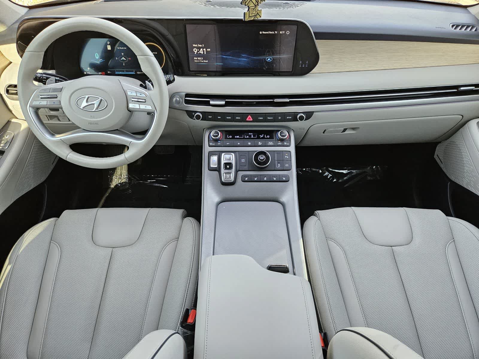 Used 2025 Hyundai Palisade Limited FWD image 24