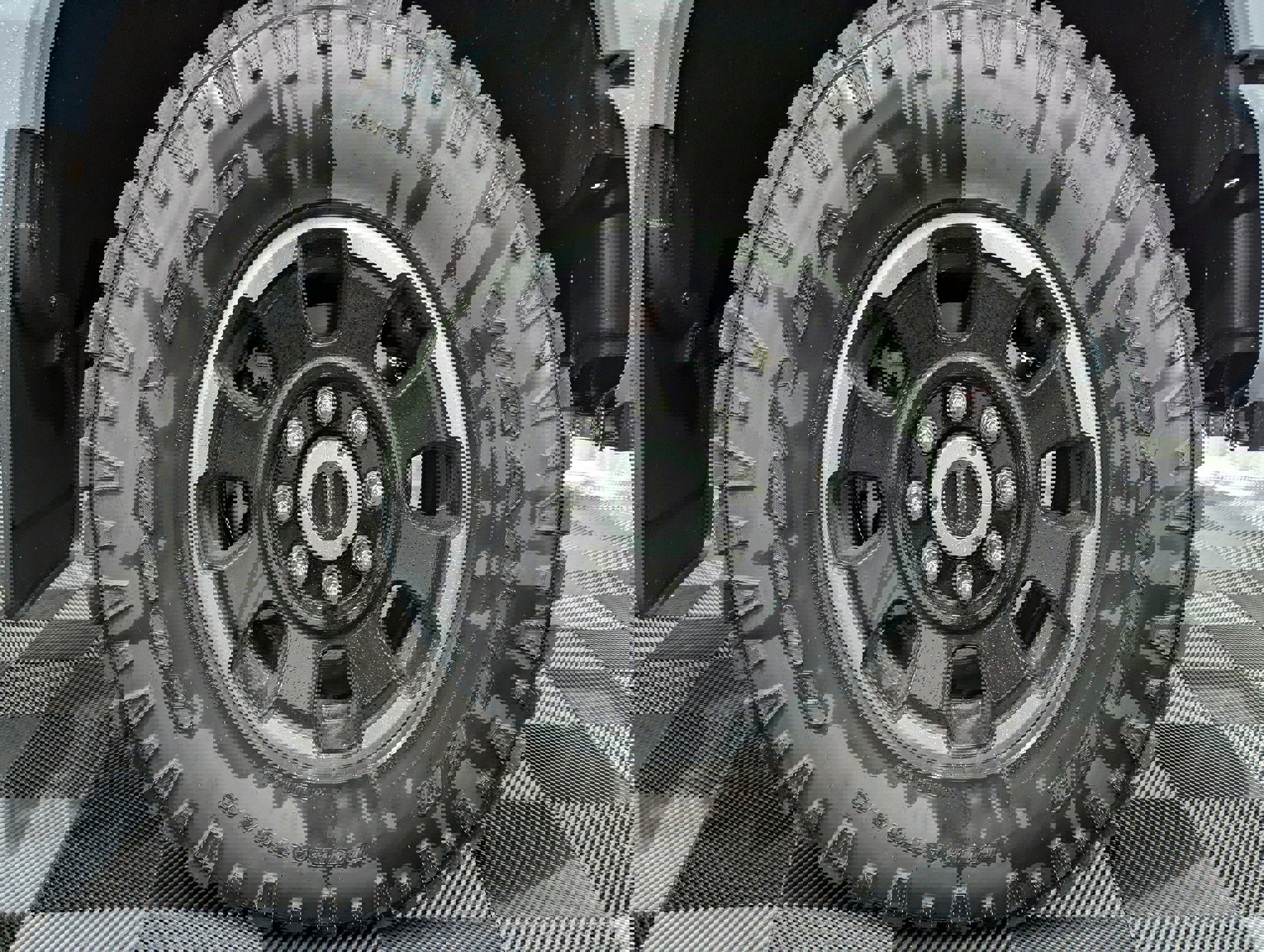 New 2026 Ford F250 Platinum w/ Tremor Off-Road Package image 6