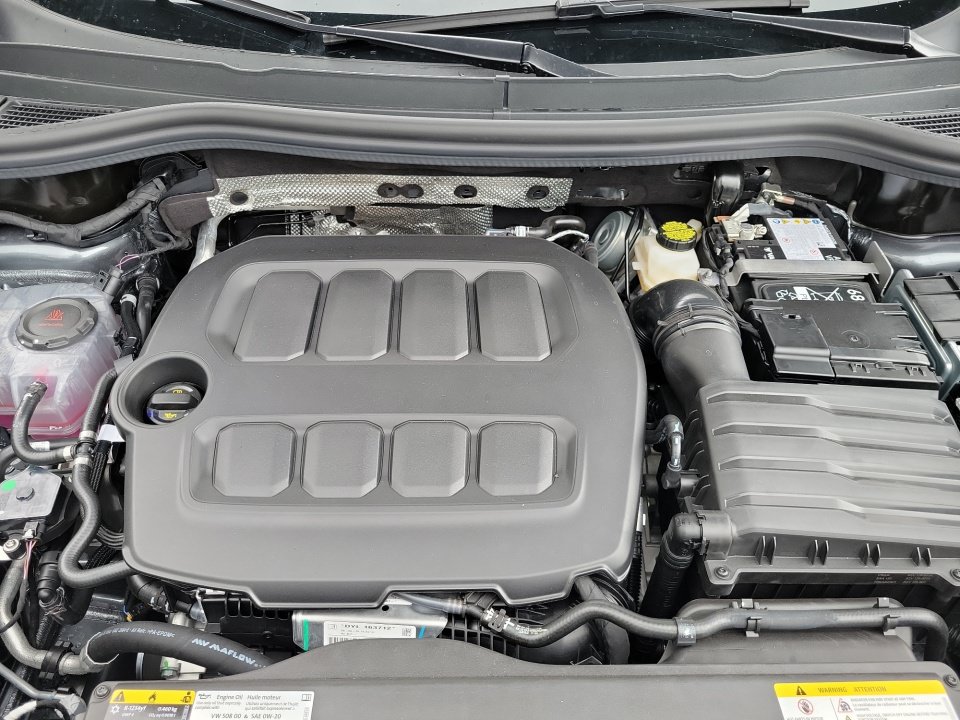 New 2026 Volkswagen Tiguan SE R-Line AWD/4WD image 15