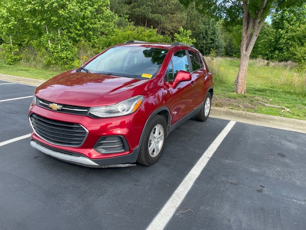 Used 2020 Chevrolet Trax LT w/ LT Convenience Package
