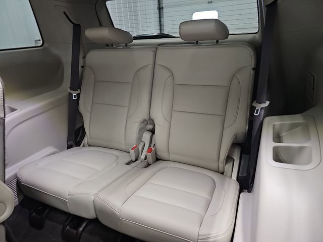 Used 2018 GMC Acadia Denali w/ Technology Package AWD/4WD image 39