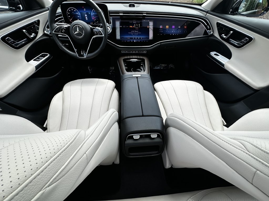 Certified 2026 Mercedes-Benz E 350 4MATIC Sedan image 27