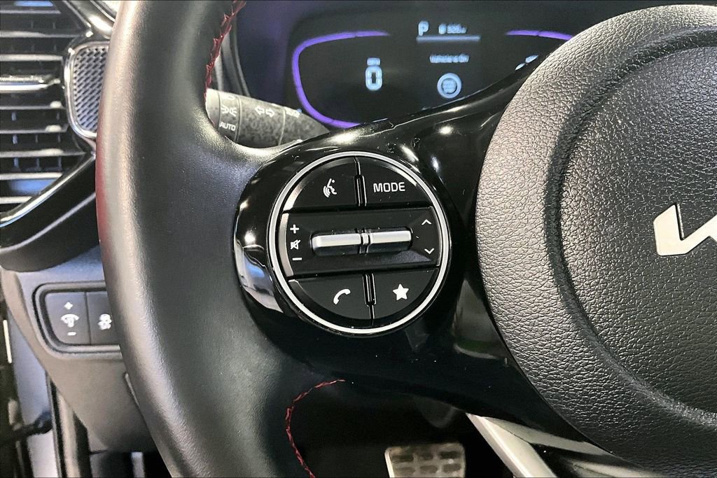 Used 2025 Kia Soul GT-Line image 24