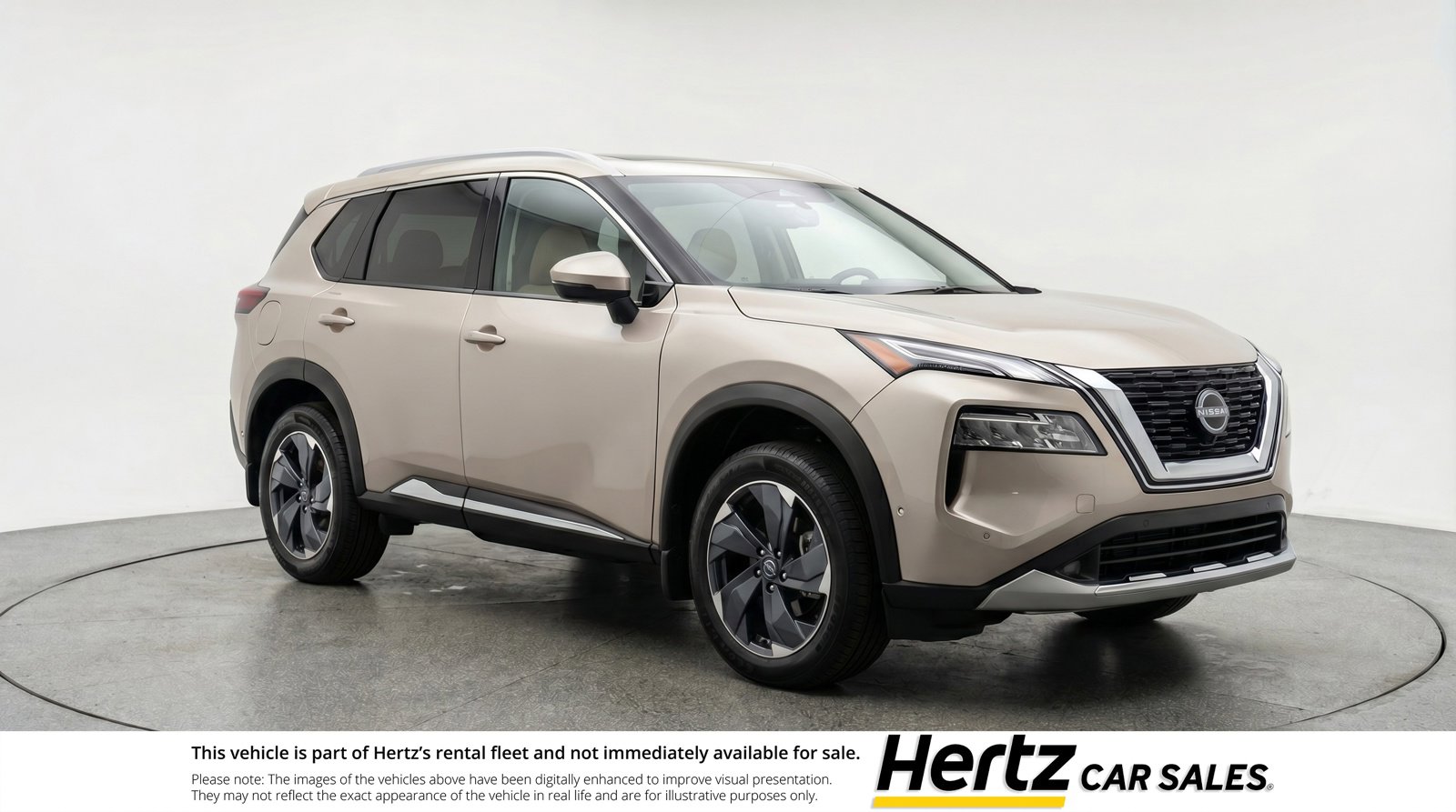 Used 2025 Nissan Rogue SV image 1