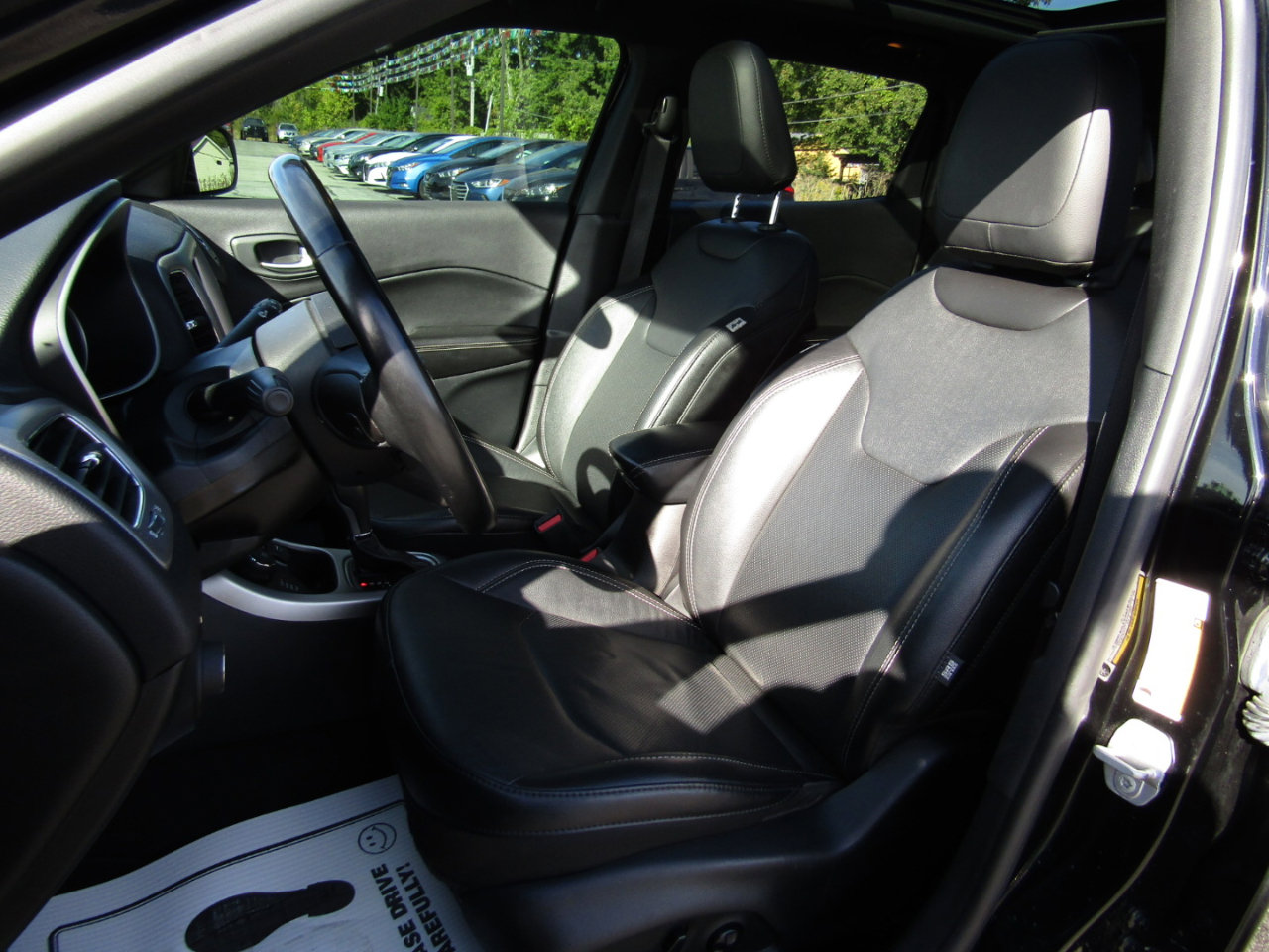 Used 2021 Jeep Compass Latitude w/ Sun and Sound Group image 19