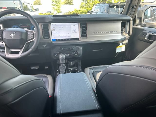 New 2026 Ford Bronco Outer Banks AWD/4WD image 15