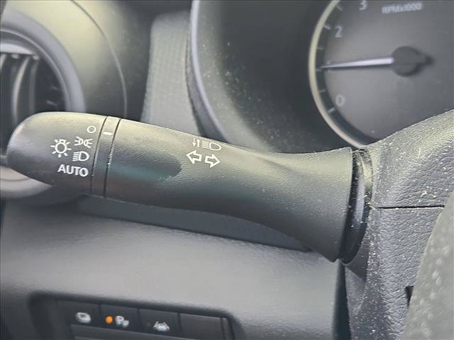 Used 2021 Nissan Kicks S FWD image 14