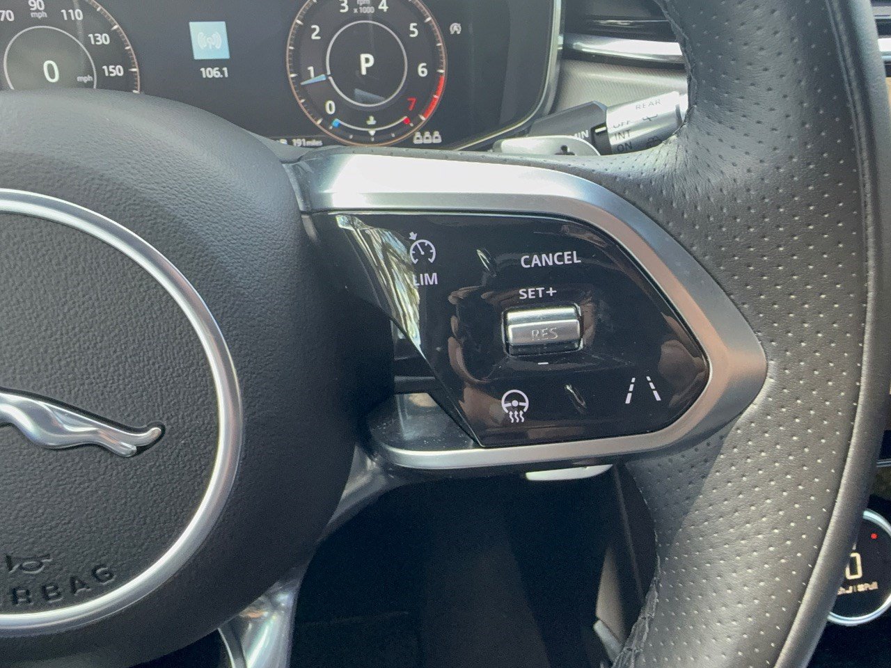 Used 2021 Jaguar F-PACE R-Dynamic S AWD/4WD image 19