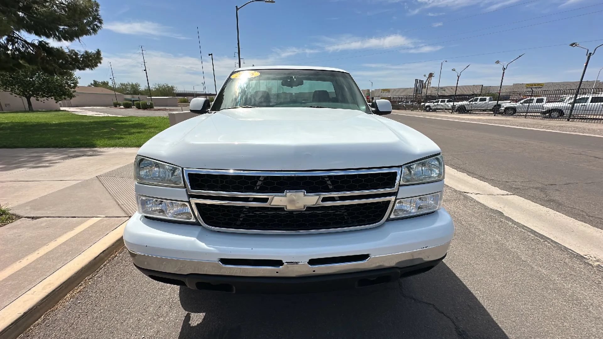 Used 2006 Chevrolet Silverado 1500 W/T w/ Skid Plate Package AWD/4WD image 8