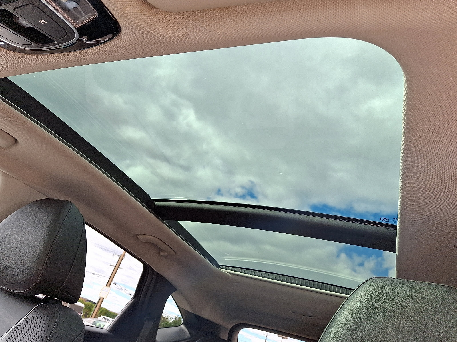 Certified 2022 Hyundai Tucson Limited image 14