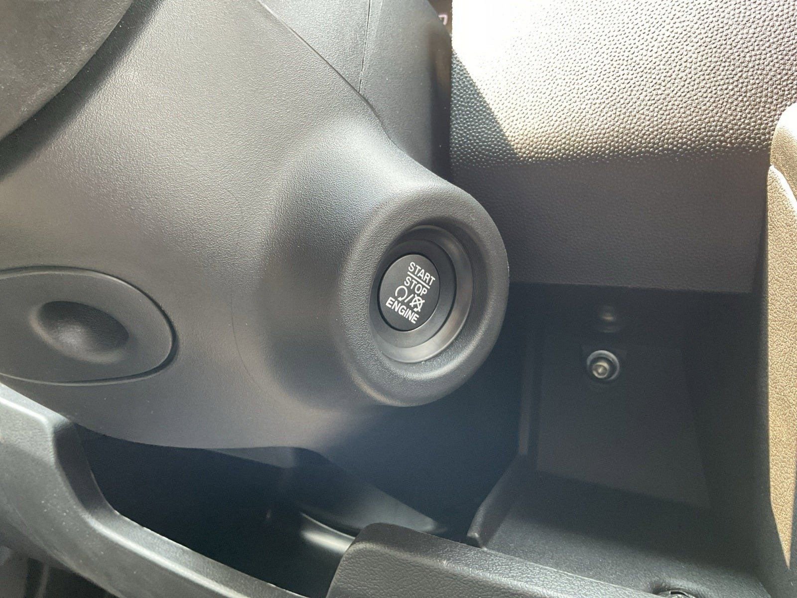 New 2024 RAM ProMaster 2500 w/ Storage Group image 21