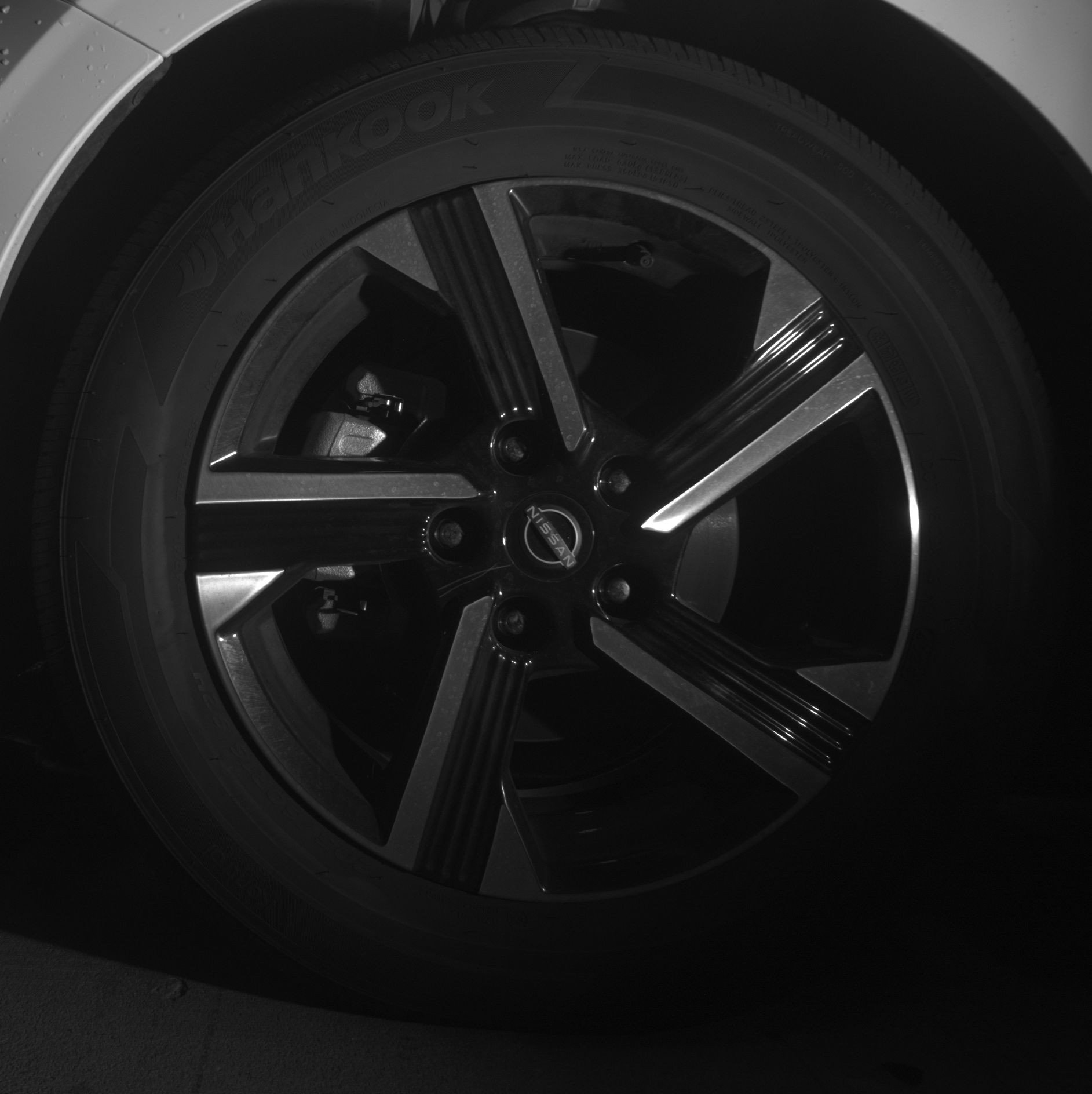 Used 2025 Nissan Sentra SV image 12