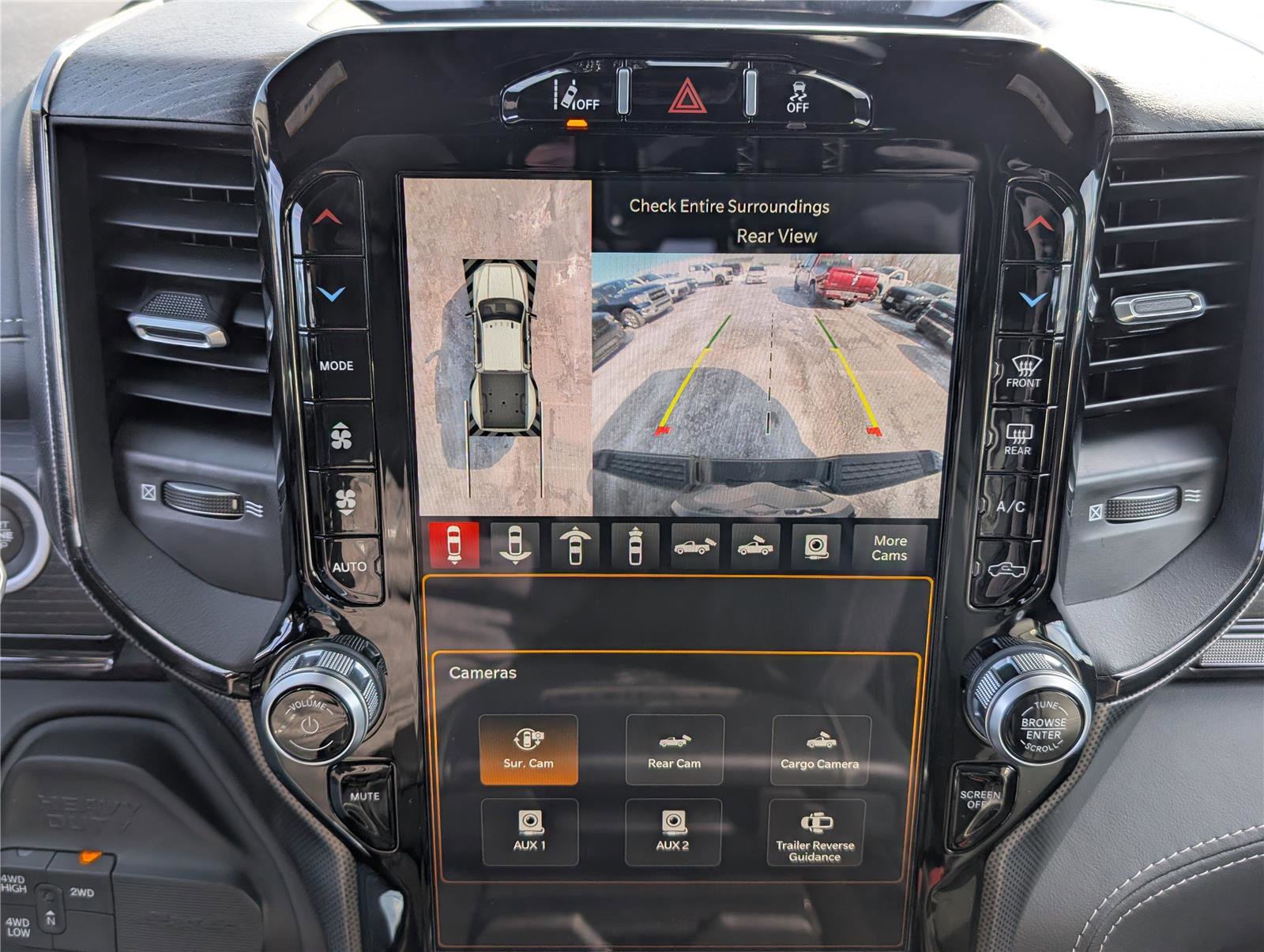 Used 2024 RAM 3500 Limited image 38