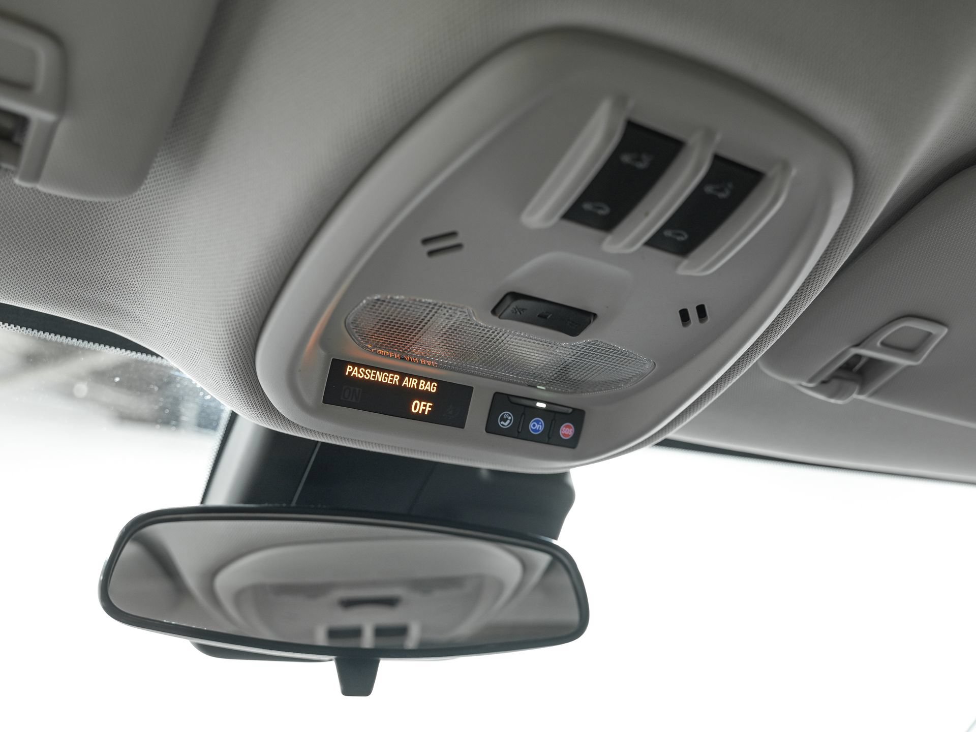 Used 2025 Chevrolet Trax ACTIV w/ Sunroof Package FWD image 24