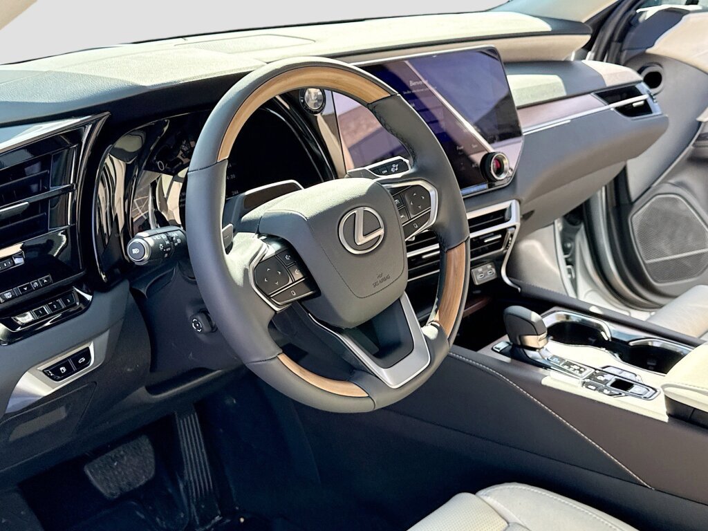 New 2026 Lexus RX 350 AWD image 4
