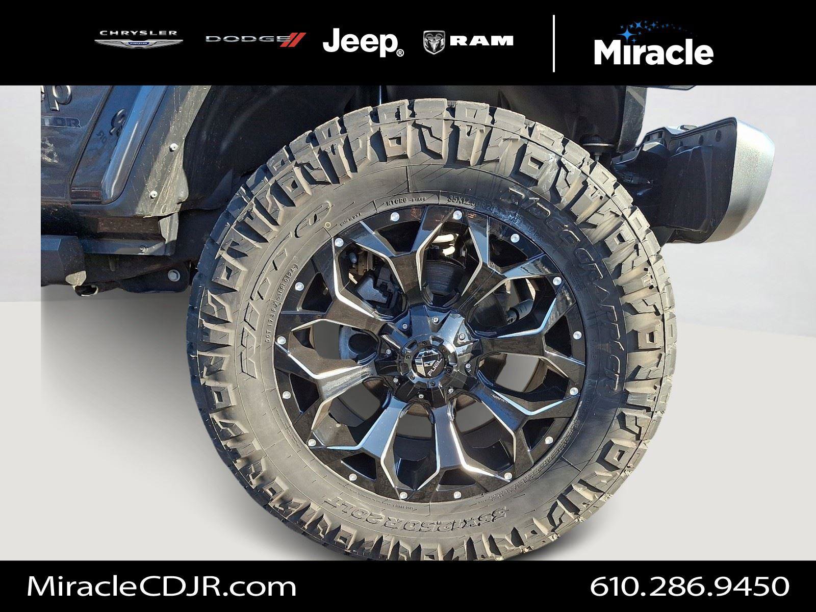 Certified 2022 Jeep Gladiator Sport image 8