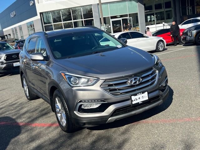 Used 2018 Hyundai Santa Fe Sport 2.0T image 3