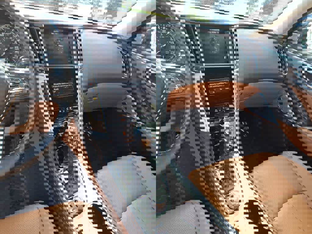 Certified 2023 INFINITI Q50 Luxe image 15