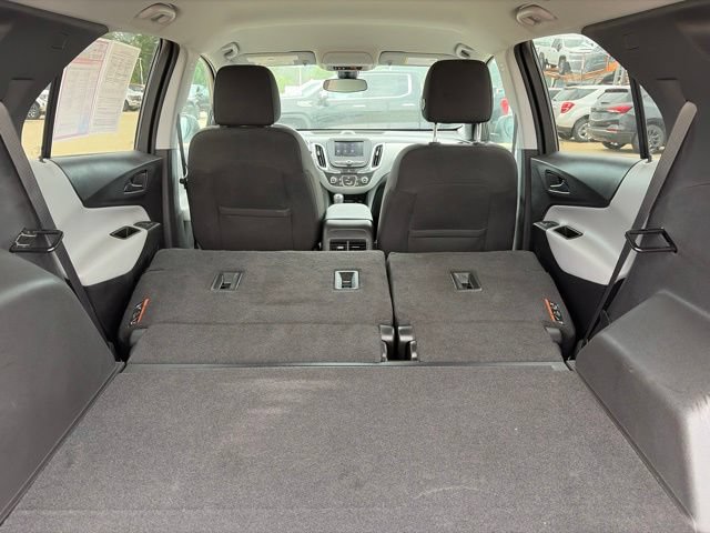 Used 2021 Chevrolet Equinox LS w/ LS Convenience Package AWD/4WD image 39