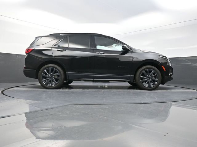 Used 2024 Chevrolet Equinox RS image 34