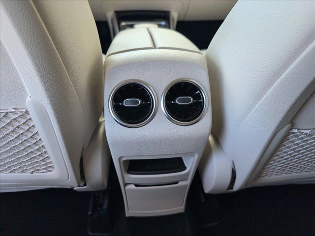 Used 2021 Mercedes-Benz GLB 250 w/ Premium Package image 17