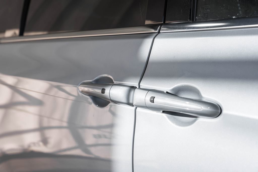 New 2026 Chrysler Pacifica Select image 12