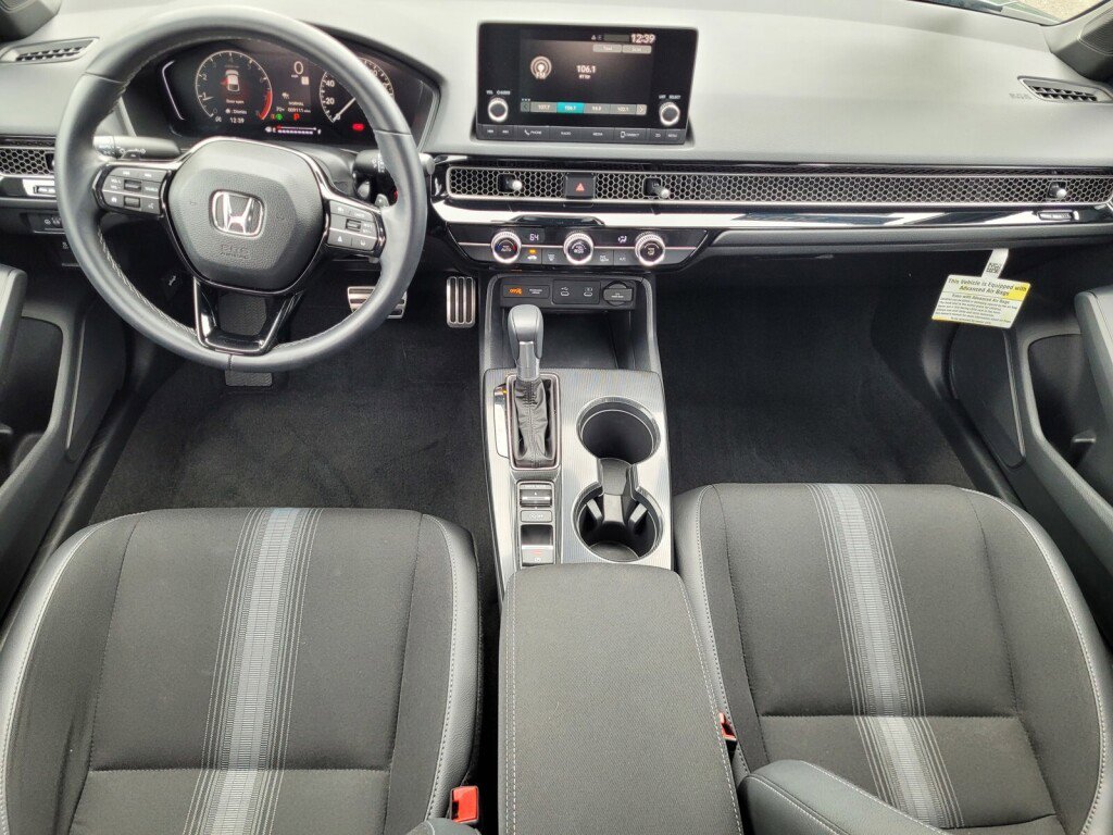 Certified 2025 Honda Civic Sport image 16