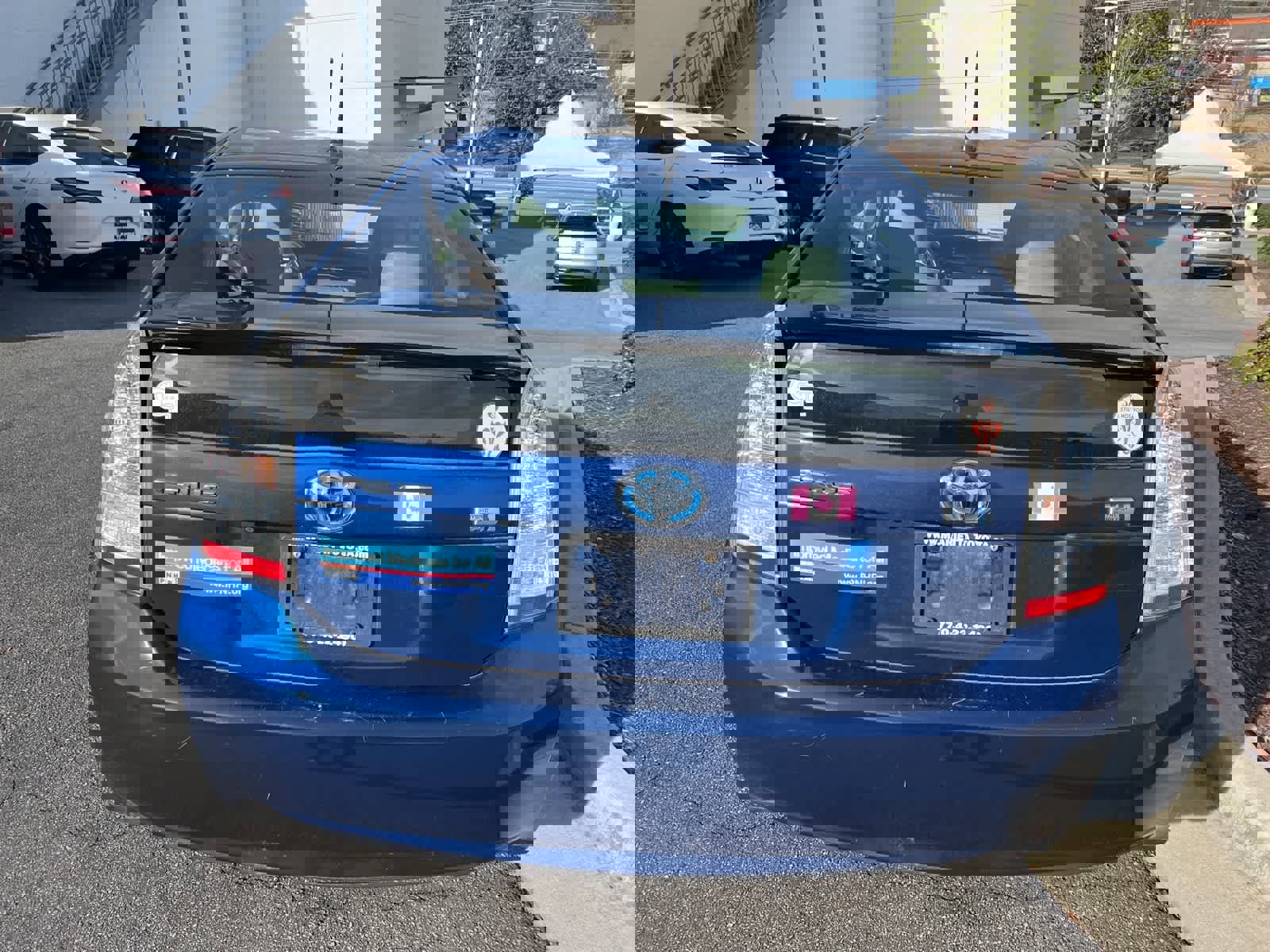 Used 2011 Toyota Prius Five image 9