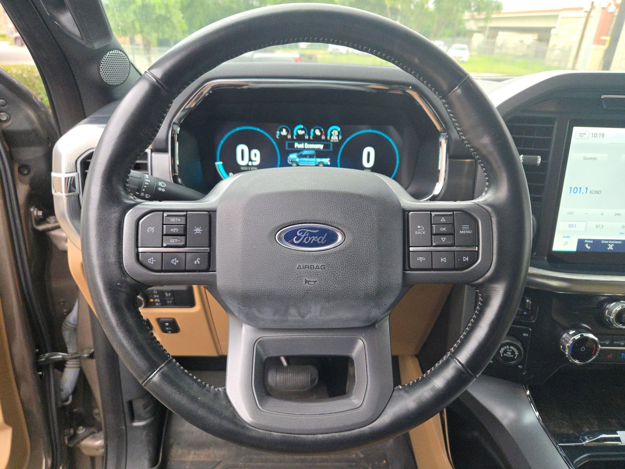 Used 2022 Ford F150 Lariat w/ Max Trailer Tow Package AWD/4WD image 10