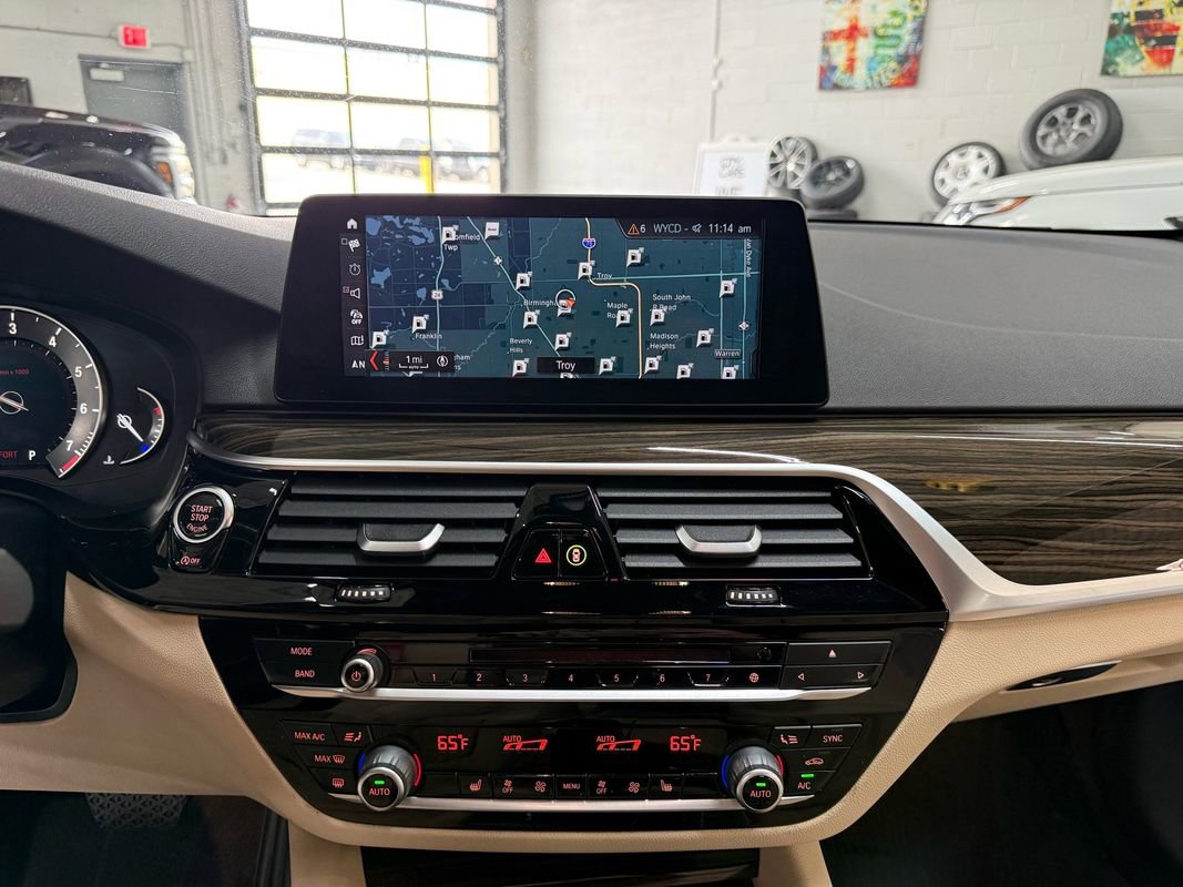 Used 2018 BMW 530i xDrive image 28