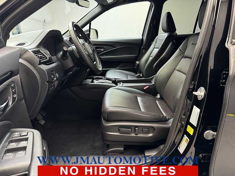Used 2023 Honda Ridgeline Black Edition image 15
