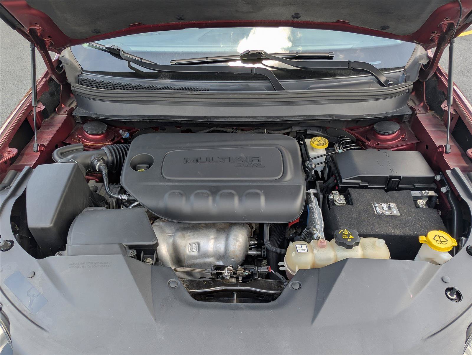 Used 2019 Jeep Cherokee Latitude w/ Popular Appearance Group FWD image 34