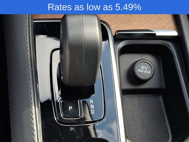 Certified 2024 Volvo XC90 B6 Plus w/ Protection Package image 18